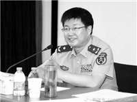 39岁当院士，40岁授少将，现进中央军委的贺福初