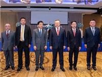 中联部部长刘建超与泰国华人青商会会长李嘉淳等泰籍华裔青年精英友好交流