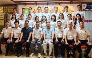 国际潮青联合会执行会长拿督黄瑞雷率代表团访问佛山市潮汕商会
