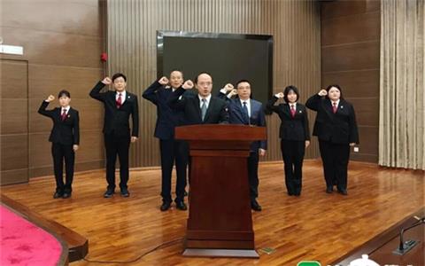 李飞、朱朝荣任汕头市政府副市长